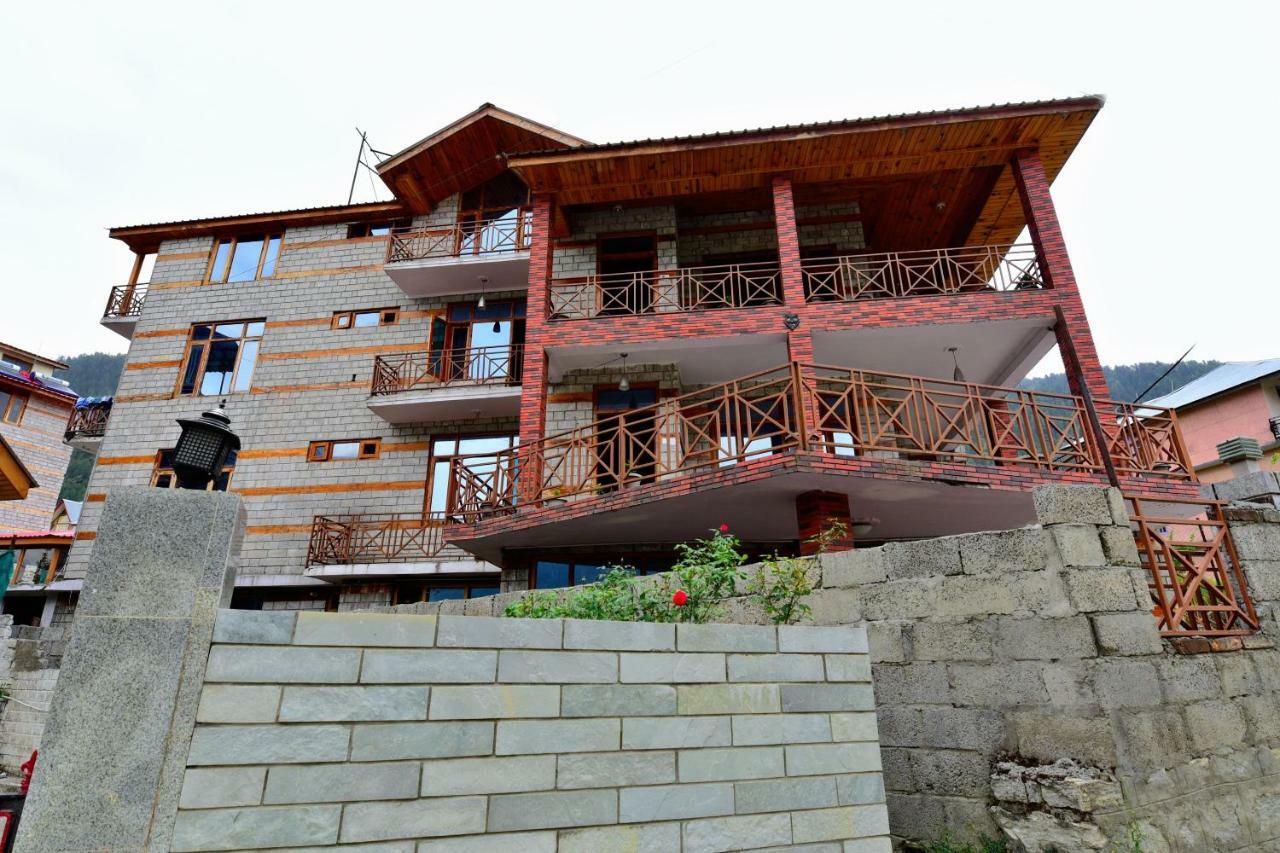 Oyo 38759 Tara Cottages - Manali (Himachal Pradesh), Manali